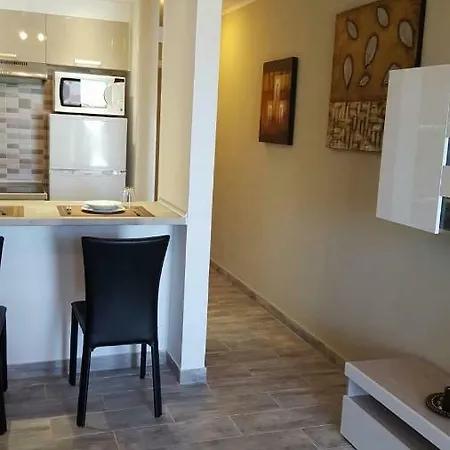 Chalet Simon House Cristianos *